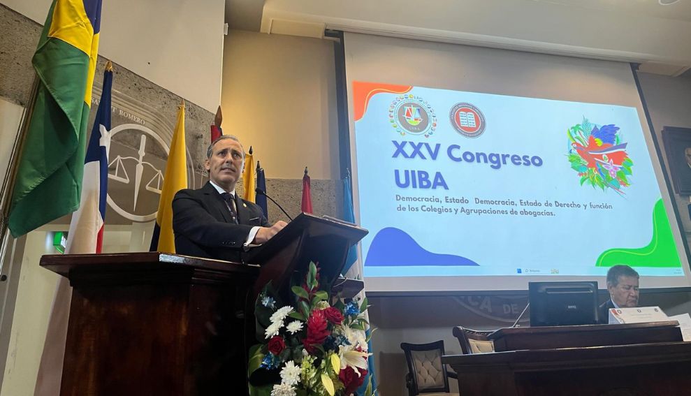 Eugenio Ribón destaca el papel de los colegios de la abogacía en la defensa del Estado de Derecho durante el XXV Congreso de la UIBA en Costa Rica