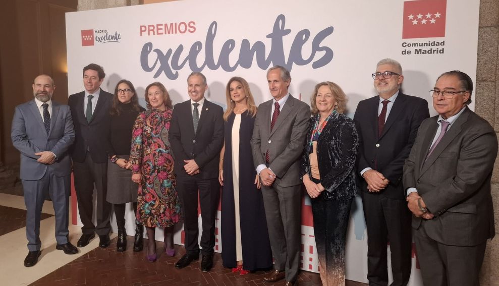 El Decano del ICAM asiste a la I Gala de Premios Excelentes 2025 de la Comunidad de Madrid que reconoce a las empresas comprometidas con la excelencia en la gestión e innovación