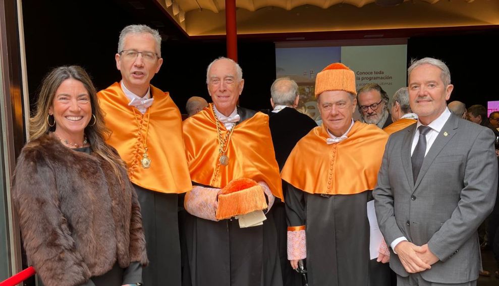 Los Diputados José Ramón Couso y Ester Mocholí asisten al acto de investidura de Pablo Hernández de Cos como Doctor Honoris Causa por la Universidad Nebrija