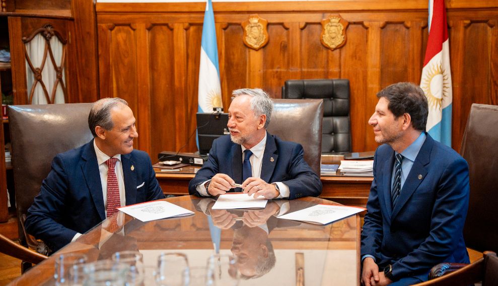 El ICAM firma un convenio de cooperación académica con la Universidad Nacional de Córdoba y el Colegio de Abogados de Córdoba (Argentina)