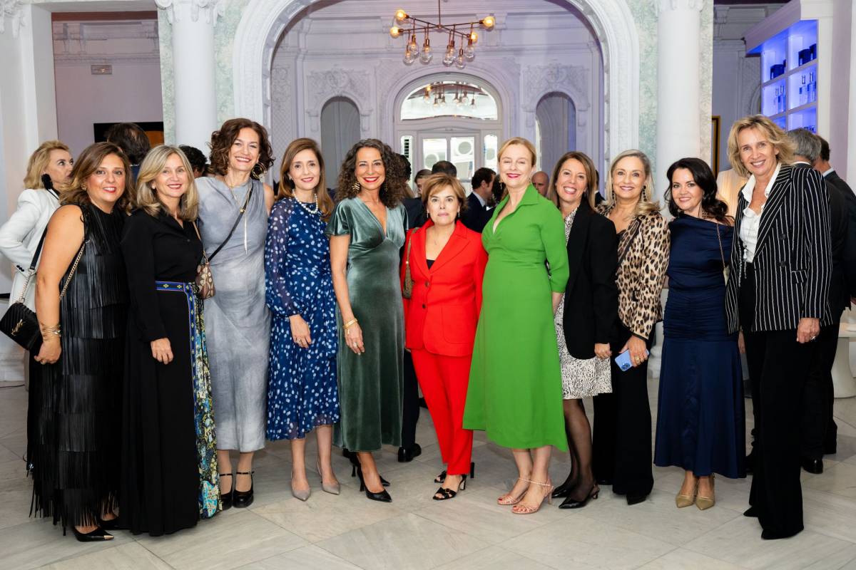 La Vicedecana del ICAM, Isabel Winkels, asiste a la Cena de Gala inaugural del Legal Management Forum 2025