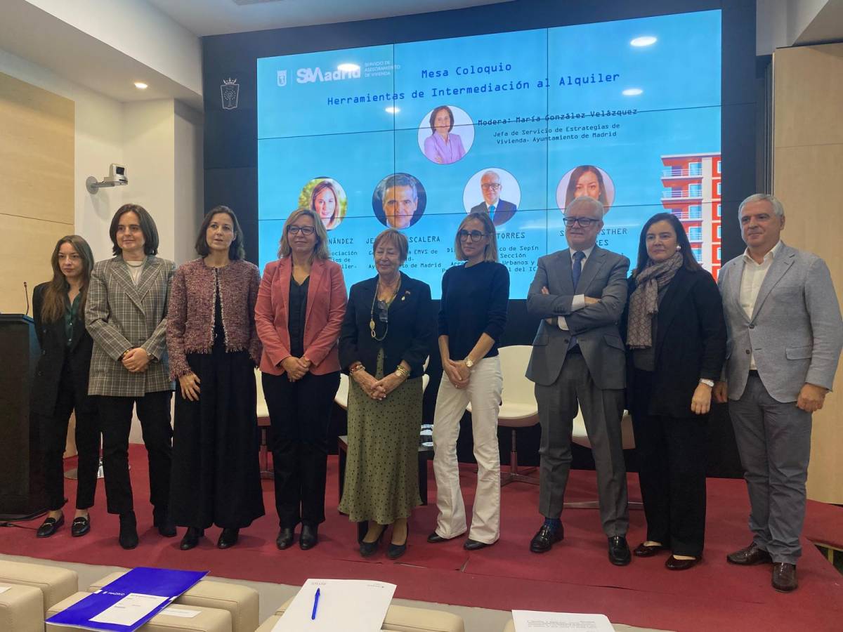 La Tesorera del ICAM, Lola Fernández, inaugura en la sede colegial la III Jornada Informativa del SAV Madrid sobre el Servicio de Intermediación del Alquiler