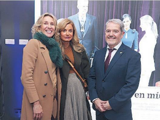 La Vicedecana Isabel Winkels y el Diputado José Ramón Couso asisten al II Foro “Reflexiones desde la Justicia” organizado por La Razón