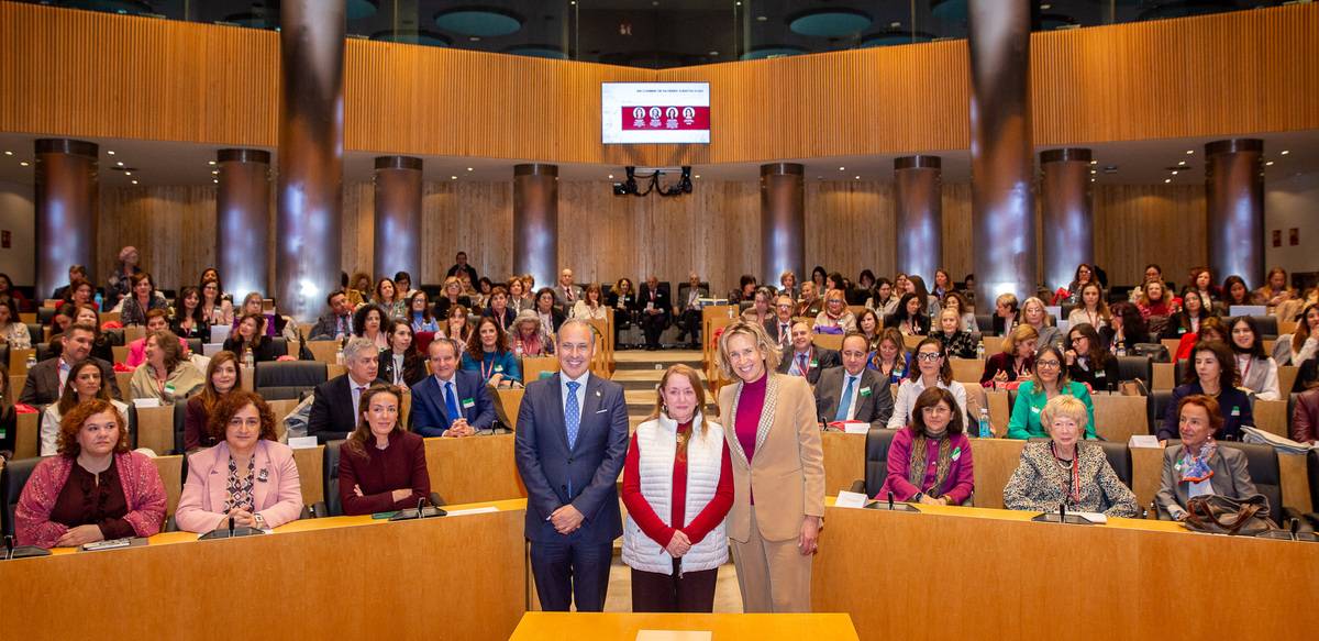 El ICAM reclama en el Congreso garantías jurídicas para blindar la igualdad ante la Inteligencia Artificial