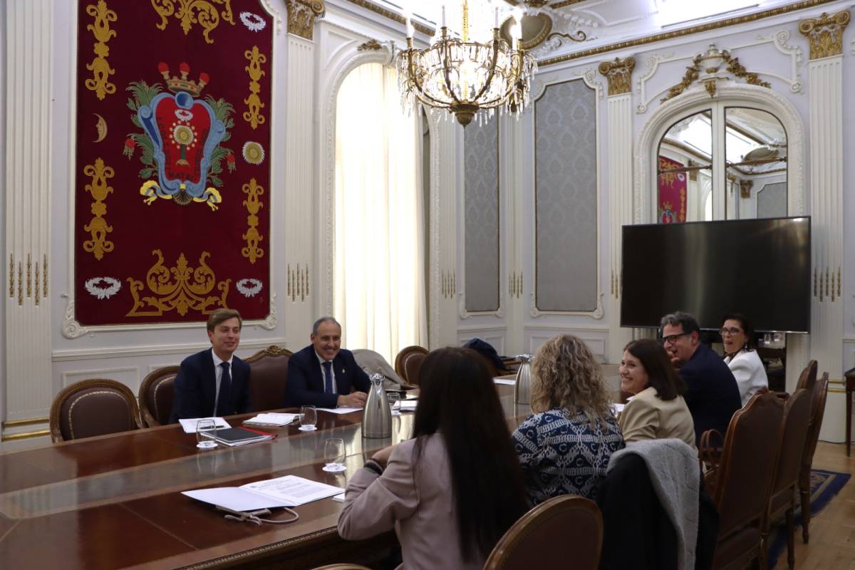 El Decano del ICAM se reúne con las asociaciones de afectados por las prestaciones de jubilación