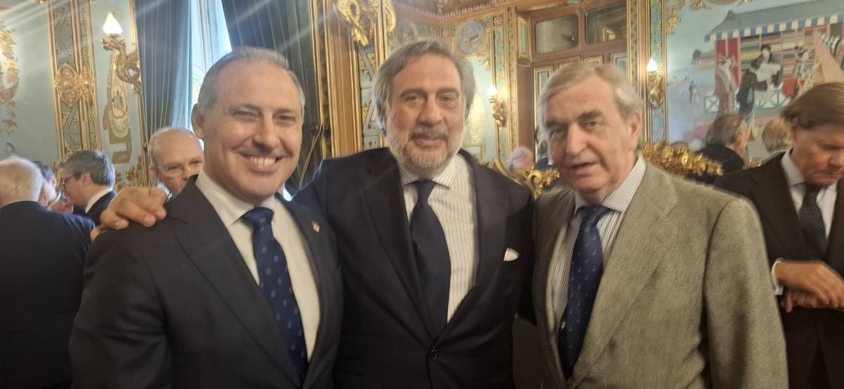 El Decano del ICAM asiste a la toma de posesión de Ángel Asensio, que renueva su cargo como presidente de la Cámara de Comercio de Madrid