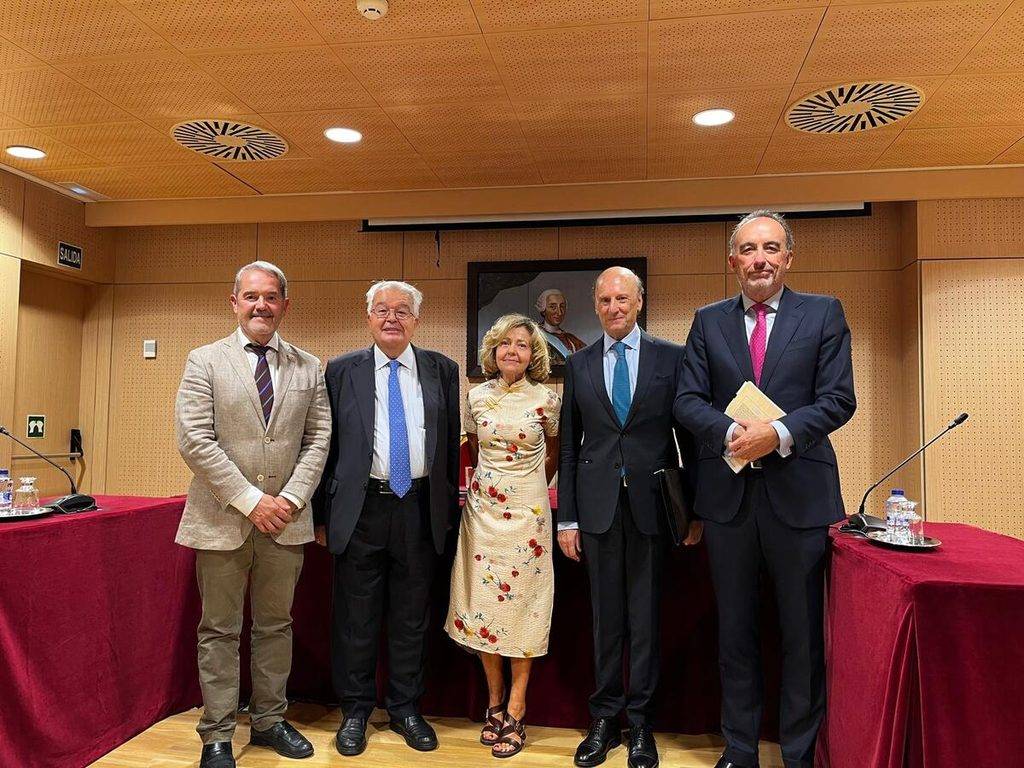 José Ramón Couso asiste a la presentación de la obra de Joaquín González-Herrero sobre la independencia del Ministerio Fiscal