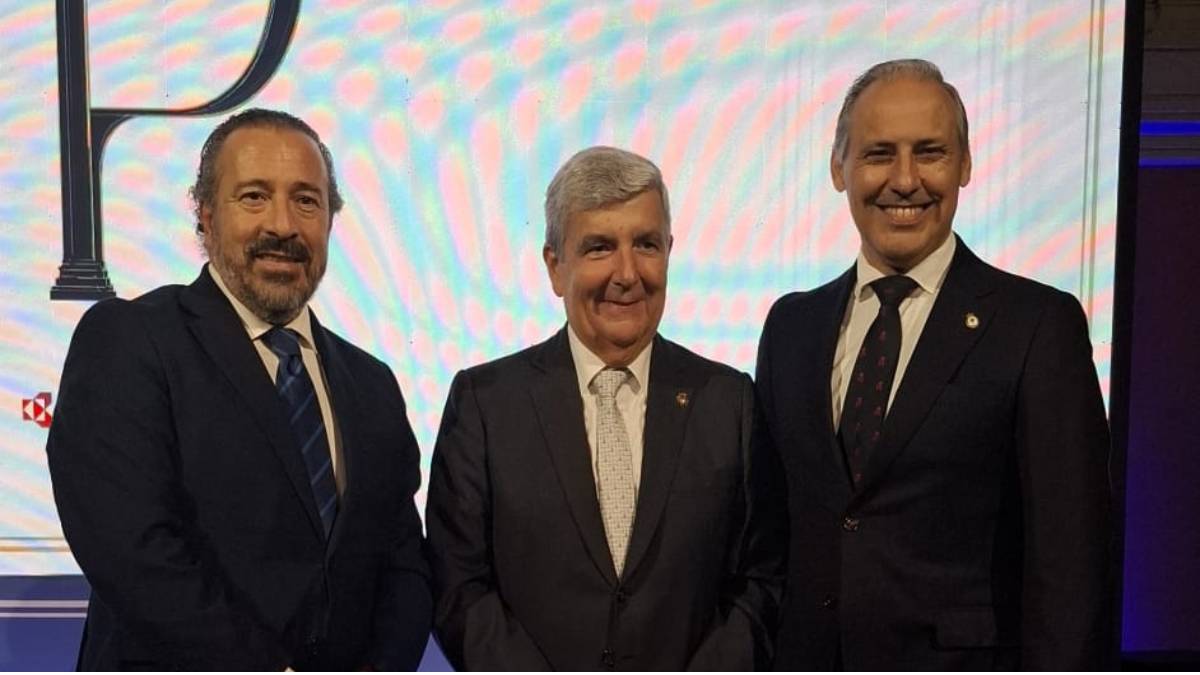 El Decano del ICAM acompaña al Consejo de Procuradores en la entrega del Premio Convivencia y Tolerancia a la Audiencia Nacional