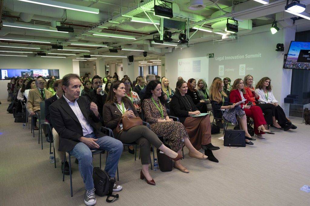 Mabel Klimt aborda la transformación de los despachos en el Legal Innovation Summit: «El modelo de negocio está cambiando» Mabel Klimt aborda la transformación de los despachos en el Legal Innovation Summit: «El modelo de negocio está cambiando»