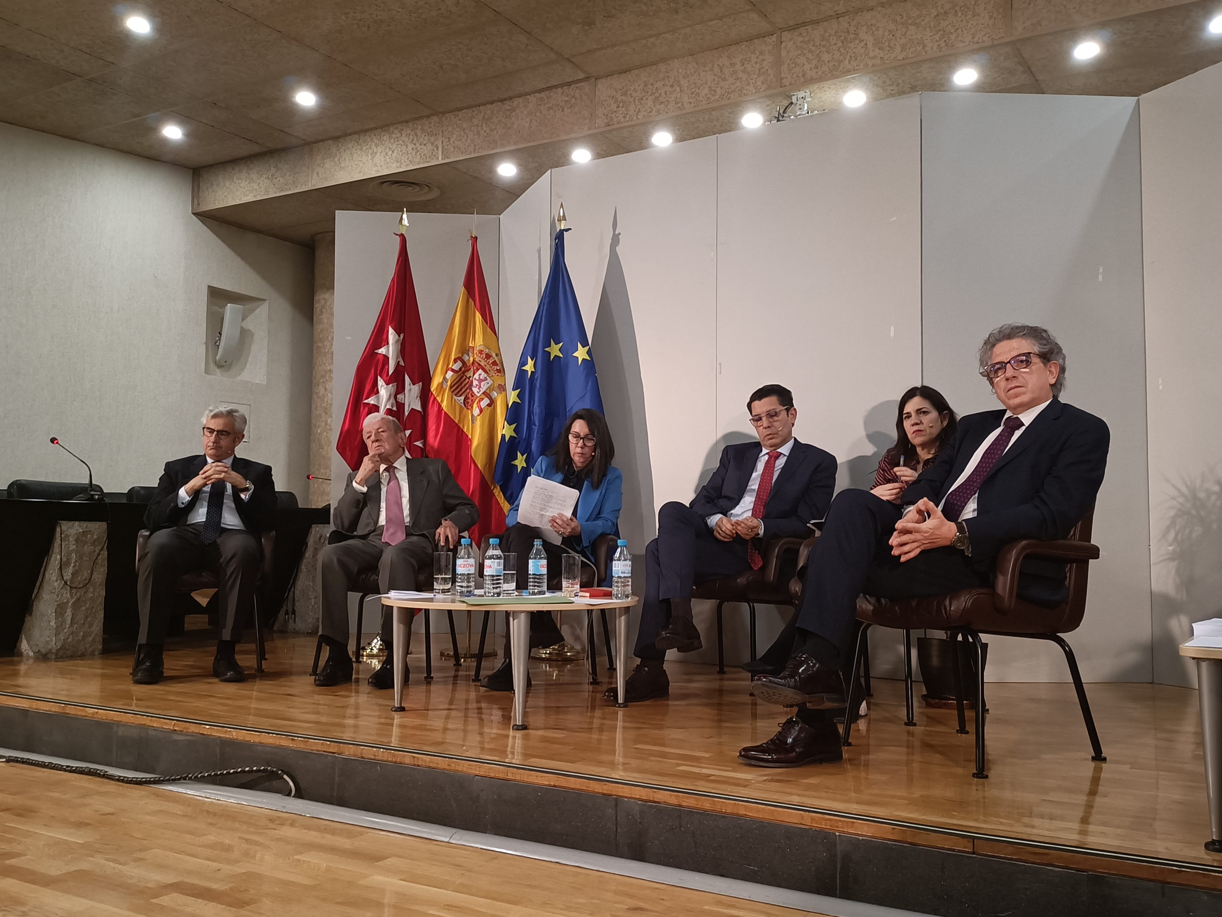 Juristas, profesionales y docentes debaten en el TSJM acerca de las ...